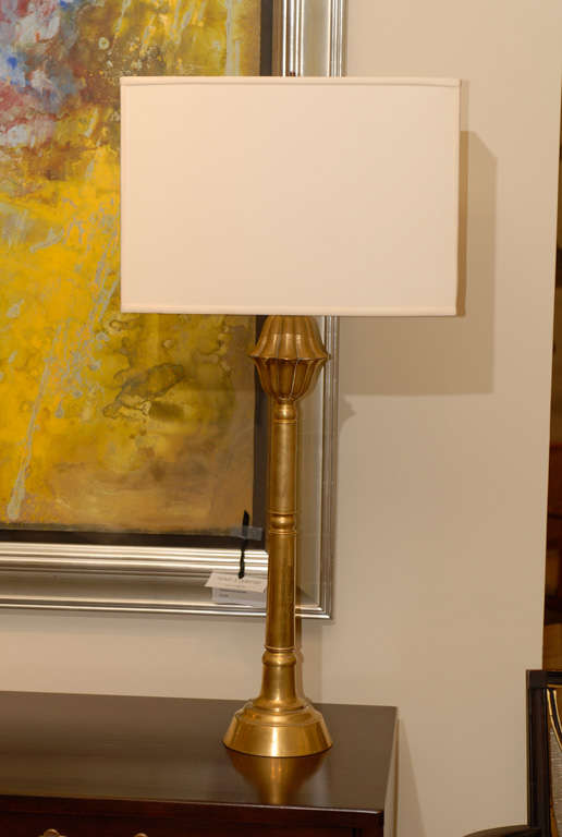 Pair of Art Deco Console Lamps in Brass For Sale 1