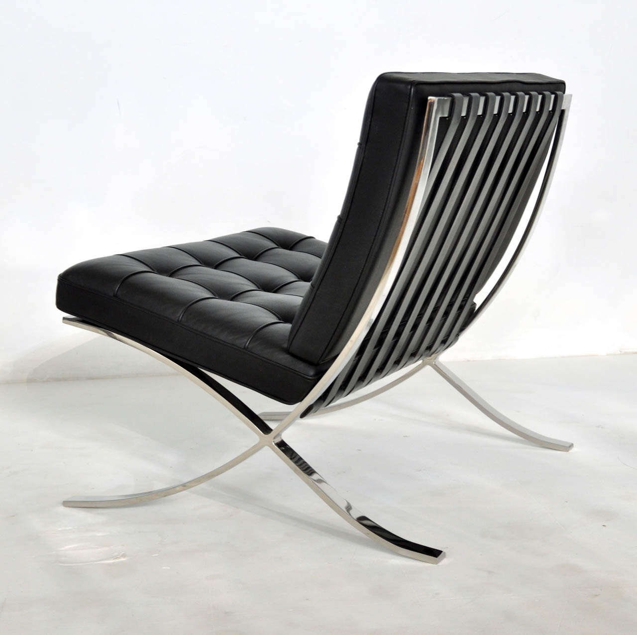 Leather Ludwig Mies van der Rohe Barcelona Chairs