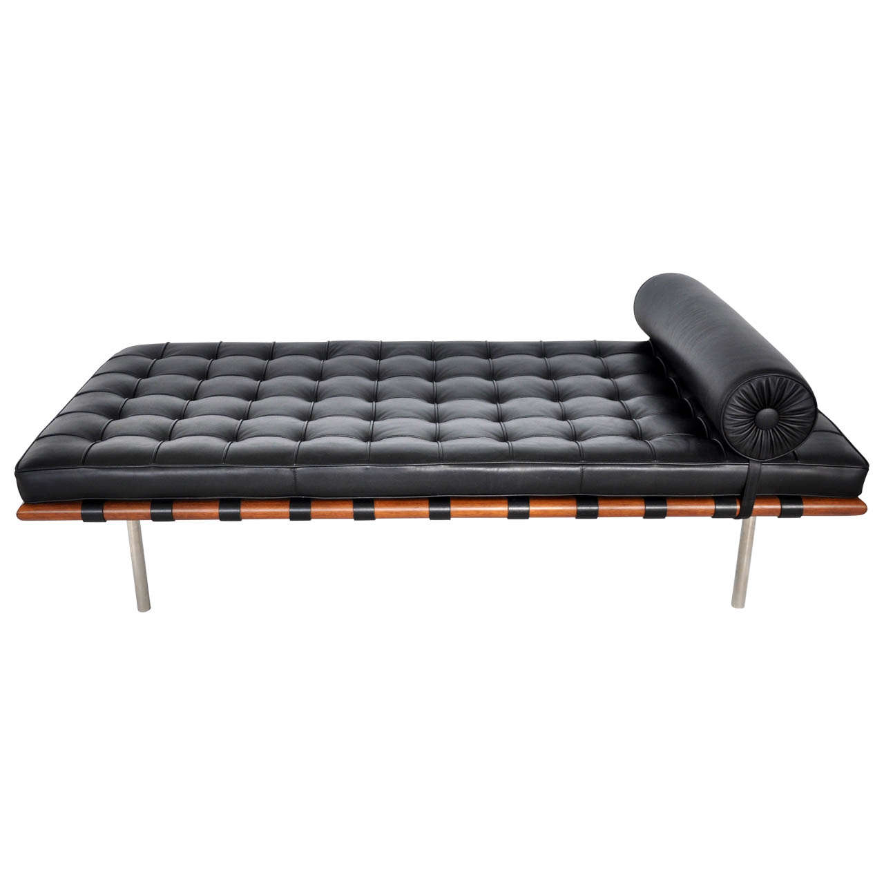 Ludwig Mies van der Rohe Barcelona Daybed.  Manufactured by Knoll.