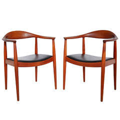 Chairs by Hans Wegner 5