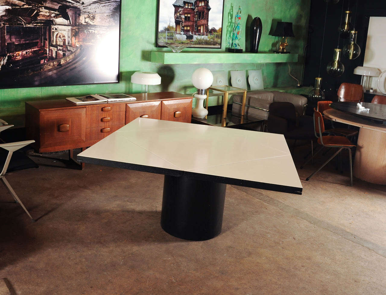 Wunderschöner, vielseitig einsetzbarer Quadrondo-Esstisch von Erwin Nagel für Rosenthal im Zustand „Hervorragend“ im Angebot in Amsterdam, NL