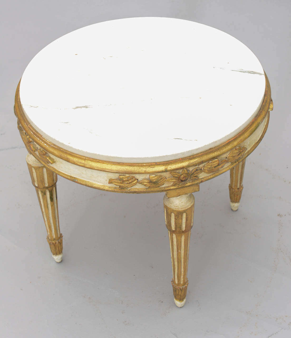 Mid-20th Century Louis XVI Giltwood Accent Table with Carrara Marble Top