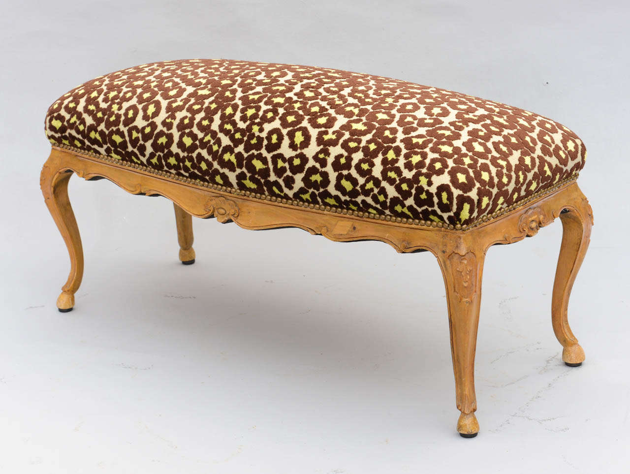 Italian Louis XV Style Upholstered Bench For Sale
