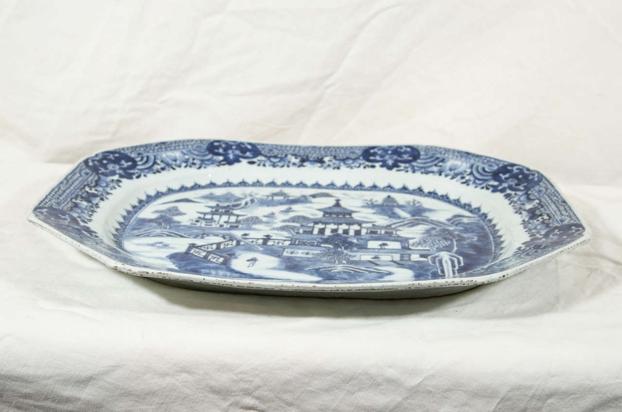 Late 18th Century 18th Century Chinese Blue and White Porcelain Platter