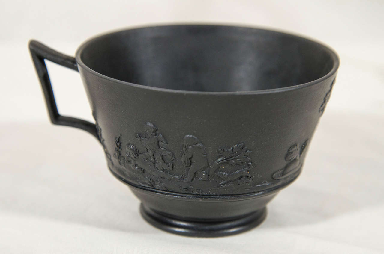 Rare Set of a Dozen Wedgwood Black Basalt Tea Cups and Saucers In Excellent Condition In Katonah, NY