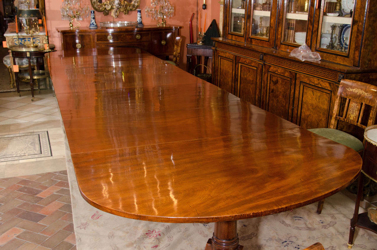 George III Mahogany Four-Pedestal Dining Table 3