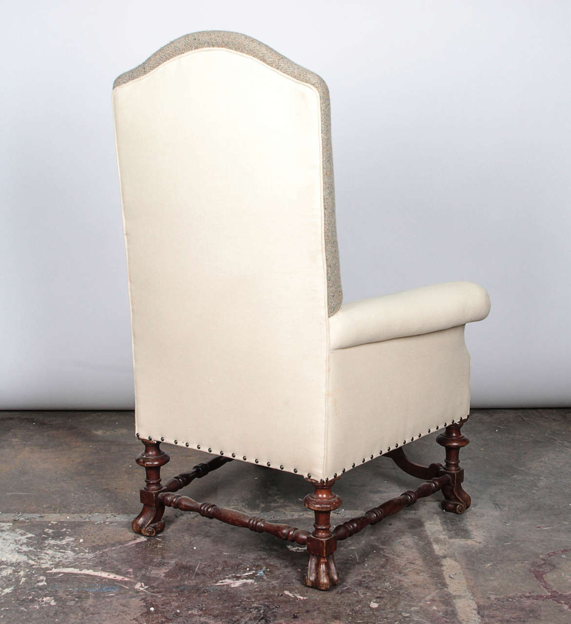 Pair of Queen Anne Style Walnut Upholstered Armchairs For Sale 2