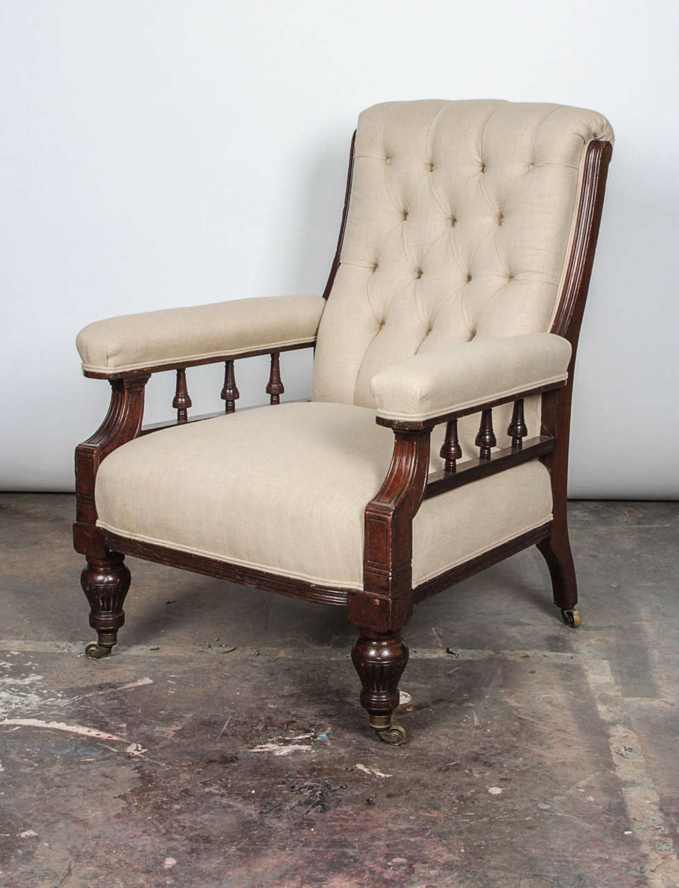 American Pair of Victorian Mahogany and Button-Tufted Armchairs For Sale