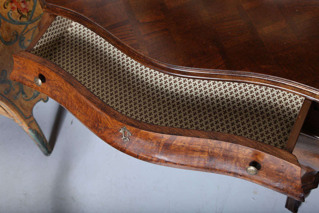 Mid-20th Century Elegant Bombay Chest