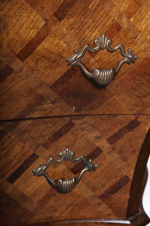 Elegant Bombay Chest 2