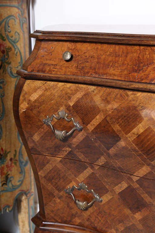 Elegant Bombay Chest 5