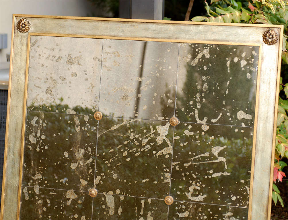 20ième siècle grand miroir vieilli du 20e siècle avec rosace