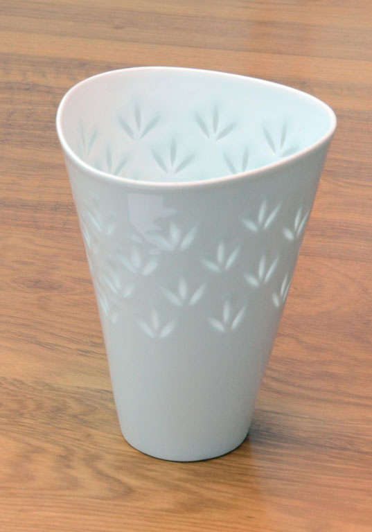 Arabia Glazed "Rice"Porcelain Vase by Friedl Holzer-Kjellberg