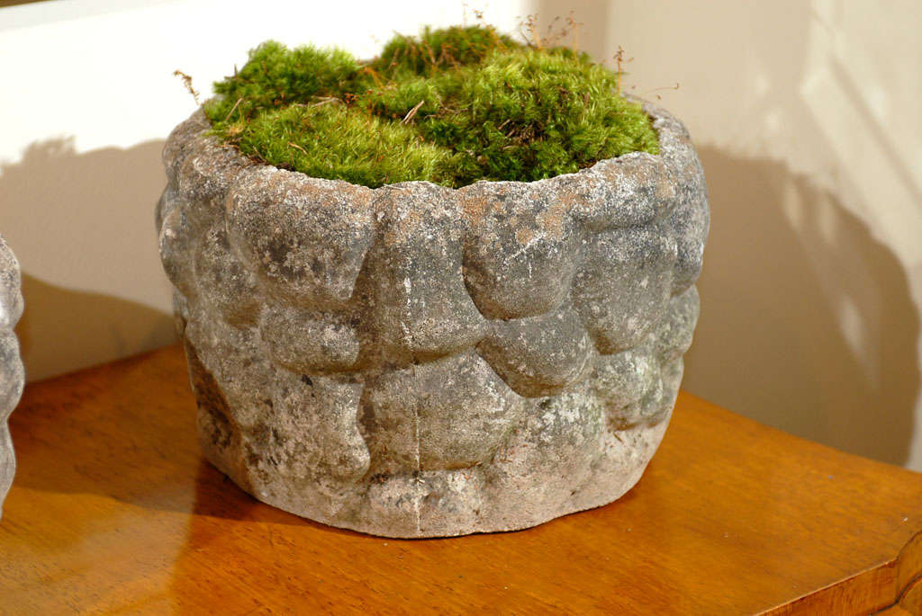 fake stone planters