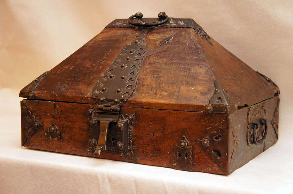 Portuguese Baroque Style patinated Brass mounter Walnut Casket