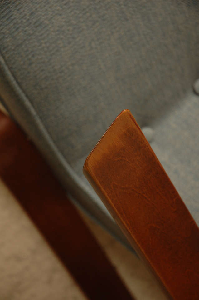 Pair of Grasshopper Chairs By Eero Saarinen In Excellent Condition In Los Angeles, CA