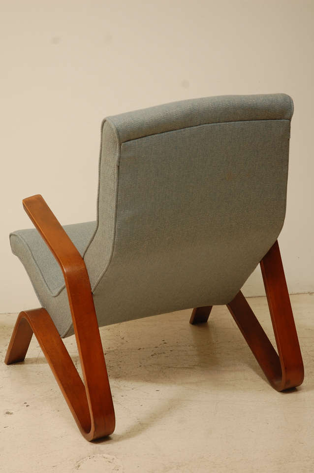 Pair of Grasshopper Chairs By Eero Saarinen 2