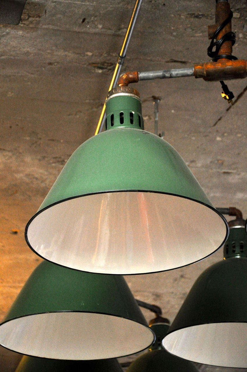 Double Pendant Industrial Light Fixture In Excellent Condition For Sale In Round Top, TX