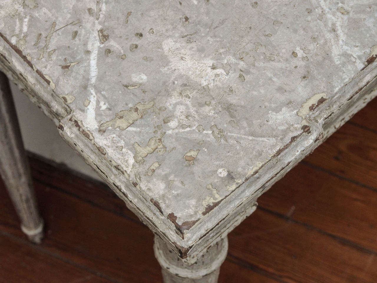 Wood Pair of 19th Century Painted Consoles For Sale