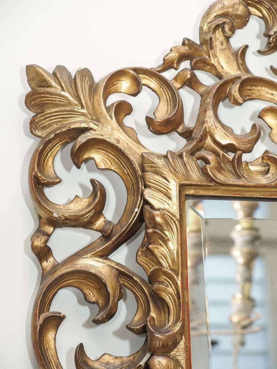 19th Century Gilt Mirror In Excellent Condition For Sale In New Orleans, LA