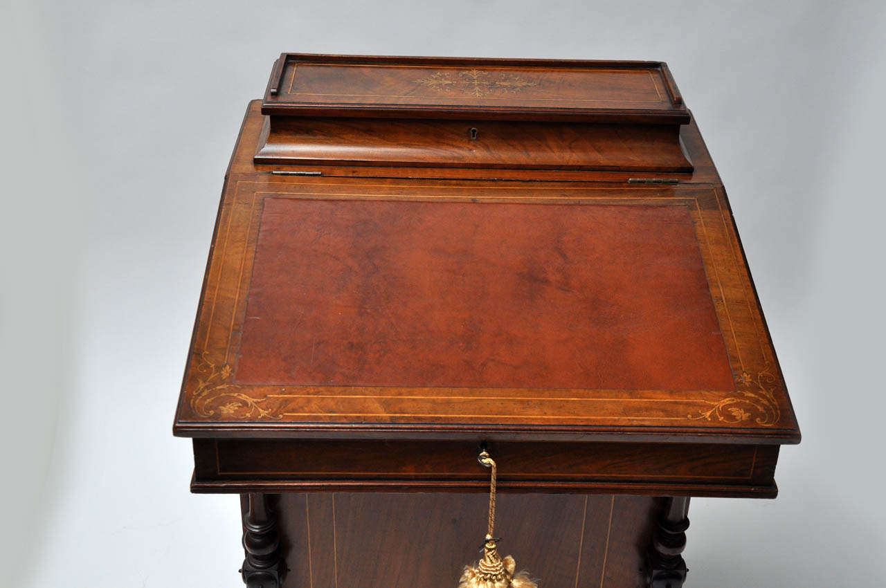 English Davenport Desk, Circa 1840 In Good Condition In Lake Forest, IL