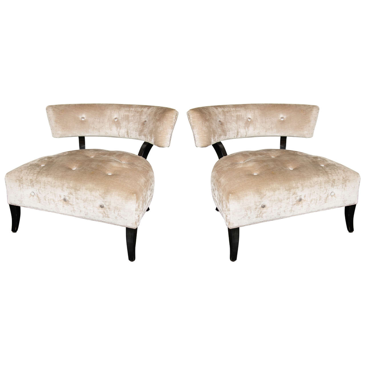 Elegant Pair of Curved Back Klismos Chairs in the Style of William Haines