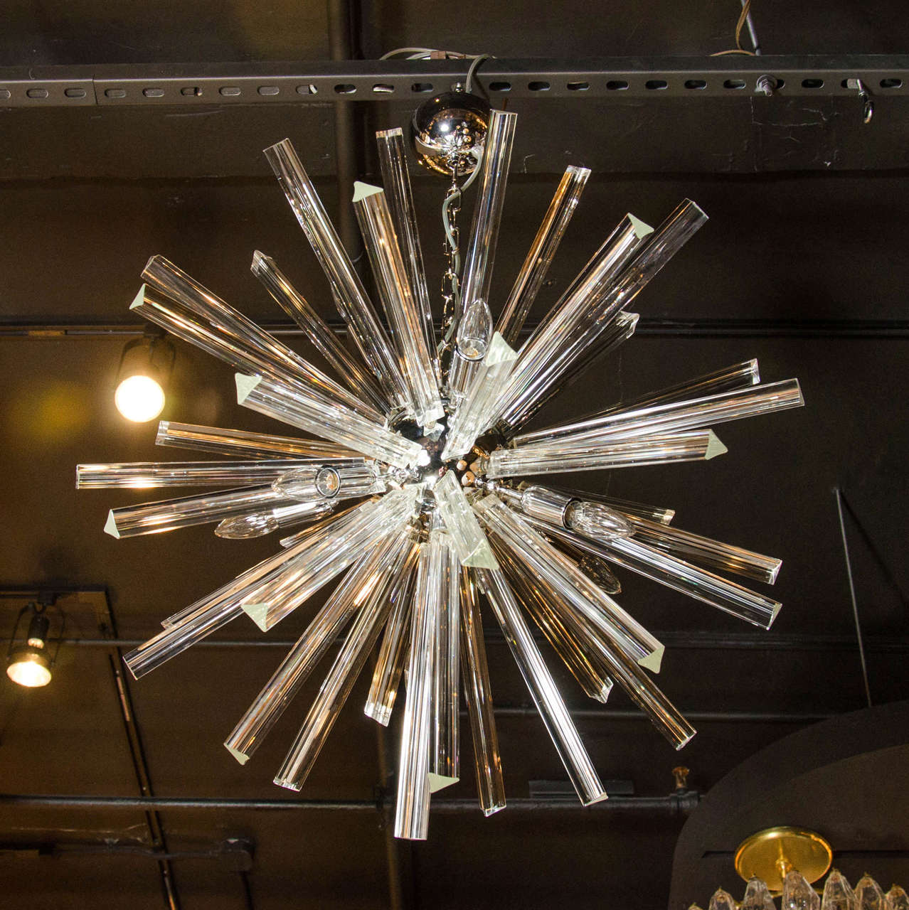 Mid-Century Modernist Murano Glass Triedre Rod Sputnik Chandeliers In Excellent Condition In New York, NY