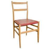 Gio Ponti
s "Supra Leggera" chair by: Cassina Gio Ponti
s "Supra Leggera" chair by: Cassina