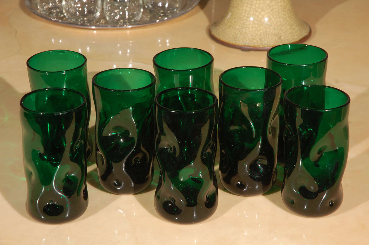 Pristine set of eight vintage Blenko glassware in emerald green.