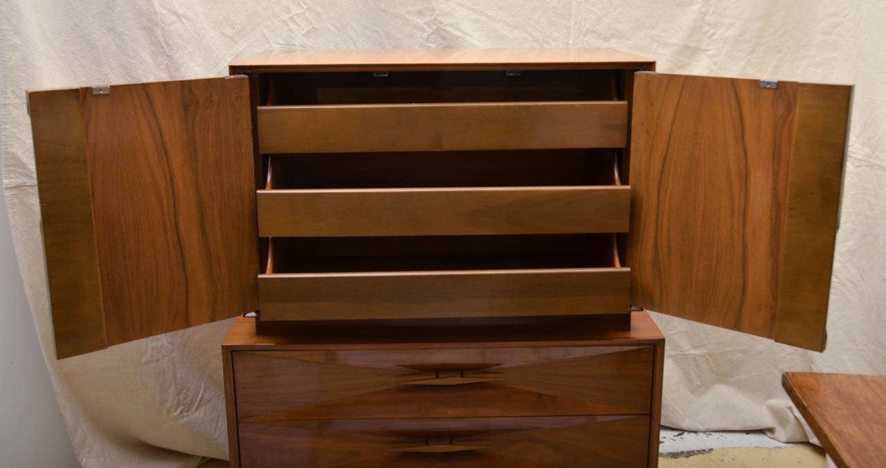 Mid Century Walnut Cabinet on Two Drawer Chest In Good Condition In Southampton, NY