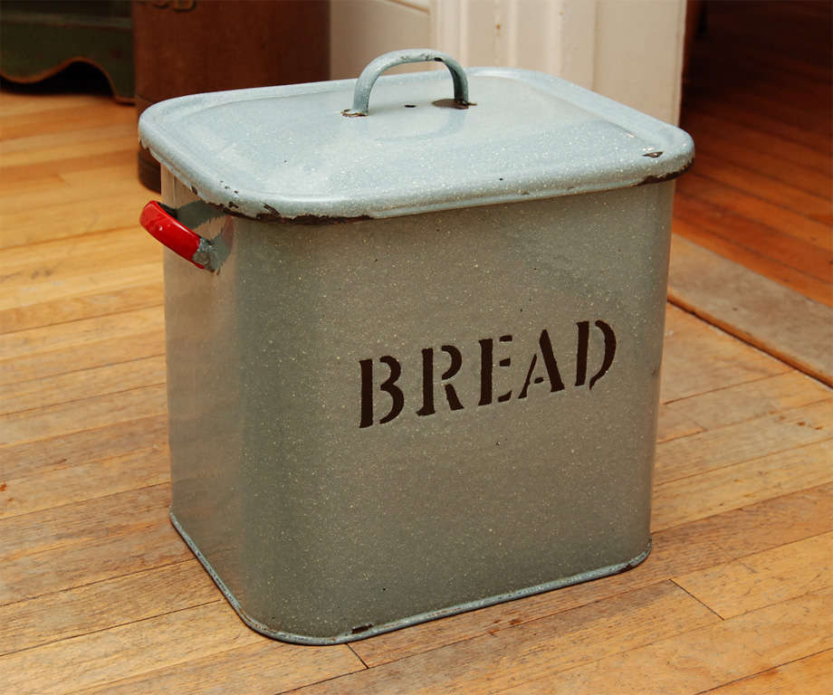 We love collecting English and French bread bins at painted Porch, but are always looking for other colors besides white. Here is a beauty. its a speckled blue/gray, with handles and inside rim , painted in red. its one of the more stunning bread