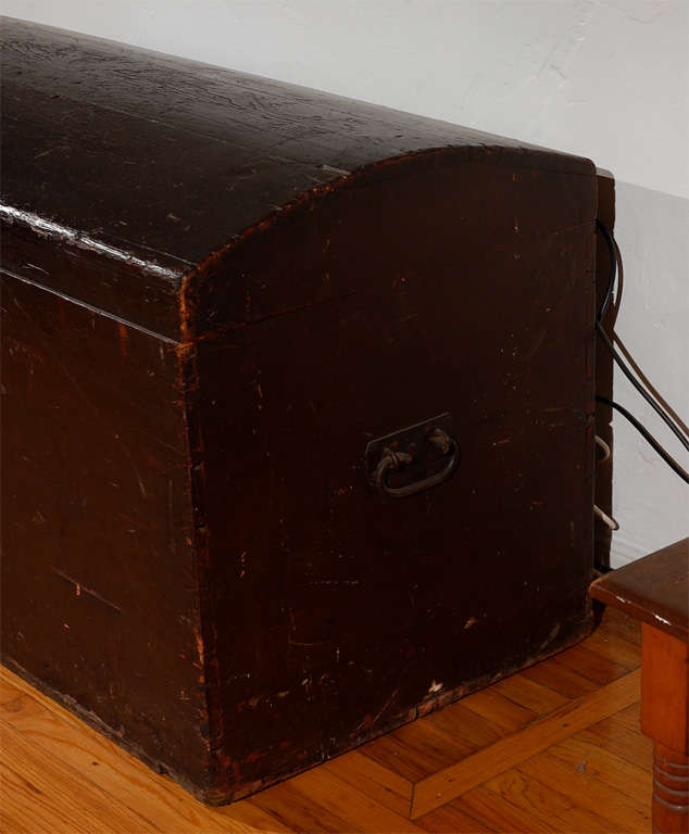 Pine Early 19thc Original Brown Painted Dome Top Trunk /pennsylvania