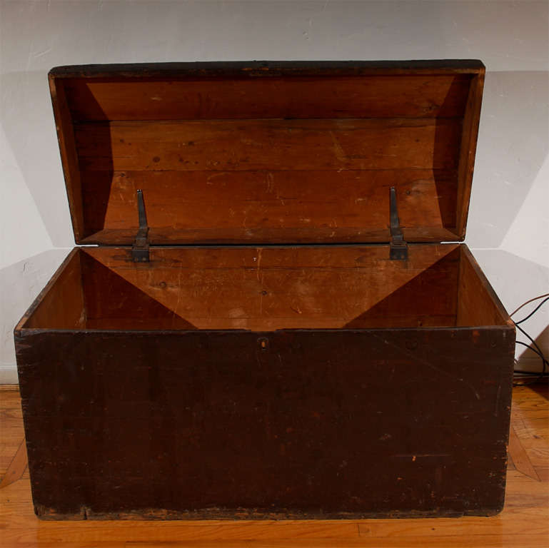 Early 19thc Original Brown Painted Dome Top Trunk /pennsylvania 1