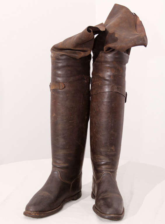 I picked up this beautiful pair of boots on a recent trip to Paris.  Their original wooden stretcher forms shown in image #10 are included.
