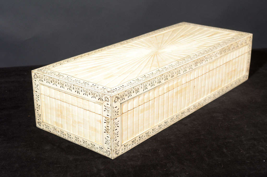 Carved and decorated bone box with inlay For Sale 2