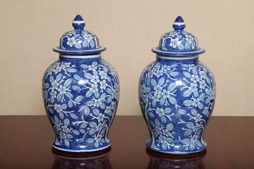 Pair Of Large Blue & White Portugal Pots For Sale 4
