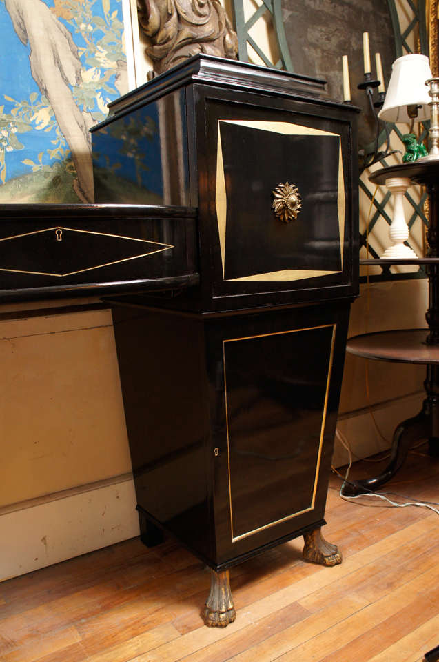 Hollywood Regency Brass Inlaid Sideboard In Good Condition For Sale In Hudson, NY