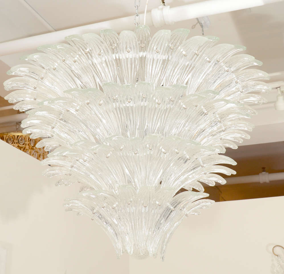 Italian Murano Glass Palmette Chandelier in the Manner of Barovier