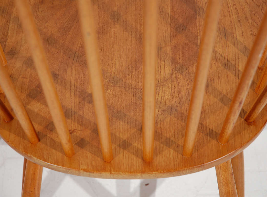 Set of Six Windsor Dining Chairs 3
