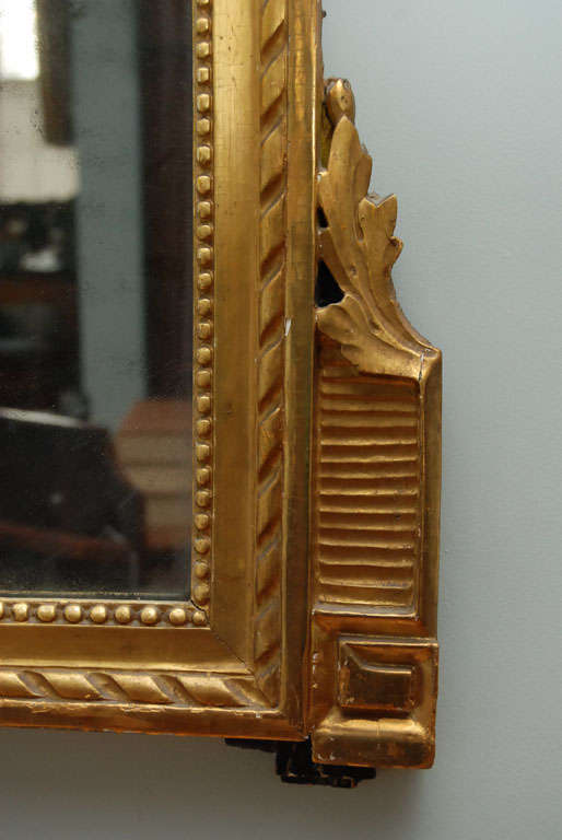 Early 19th Century Gilt French Mirror With Liberty Cap Carving 2