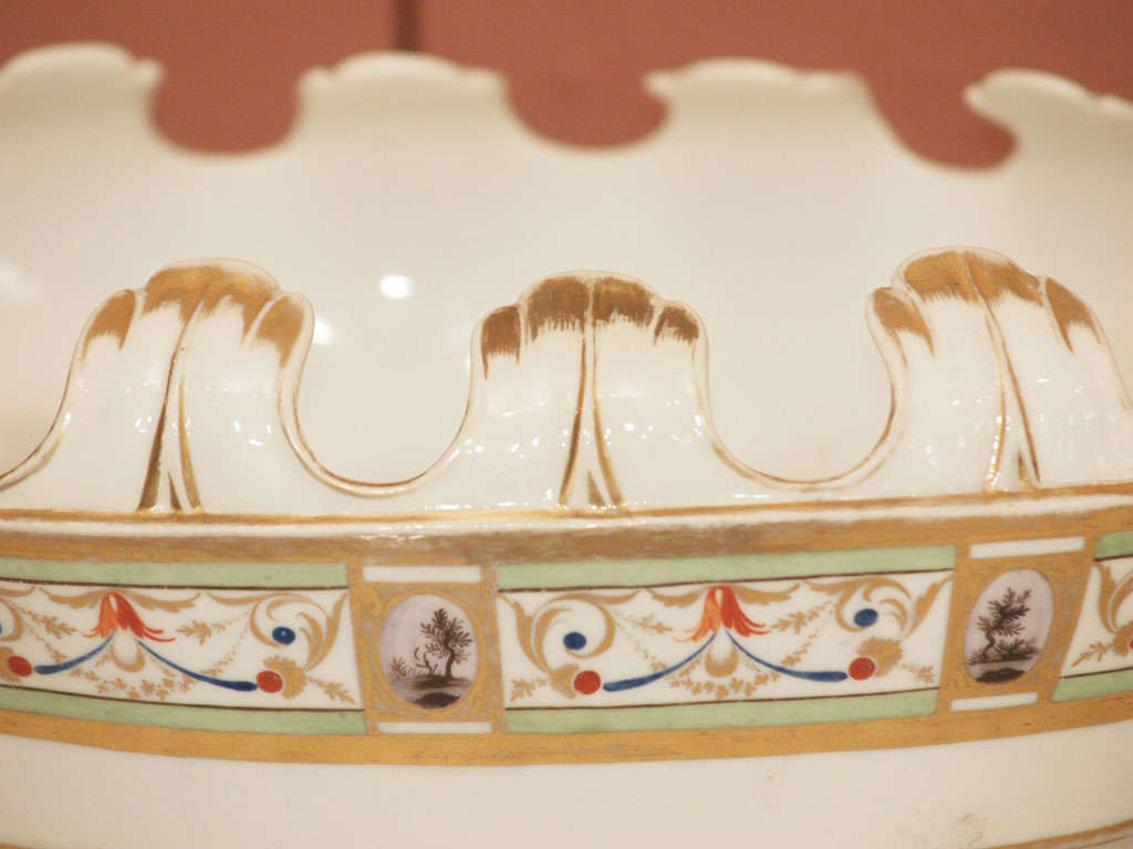 18th Century and Earlier Fine Louis XVI Porcelain Wine Glass Rinser
