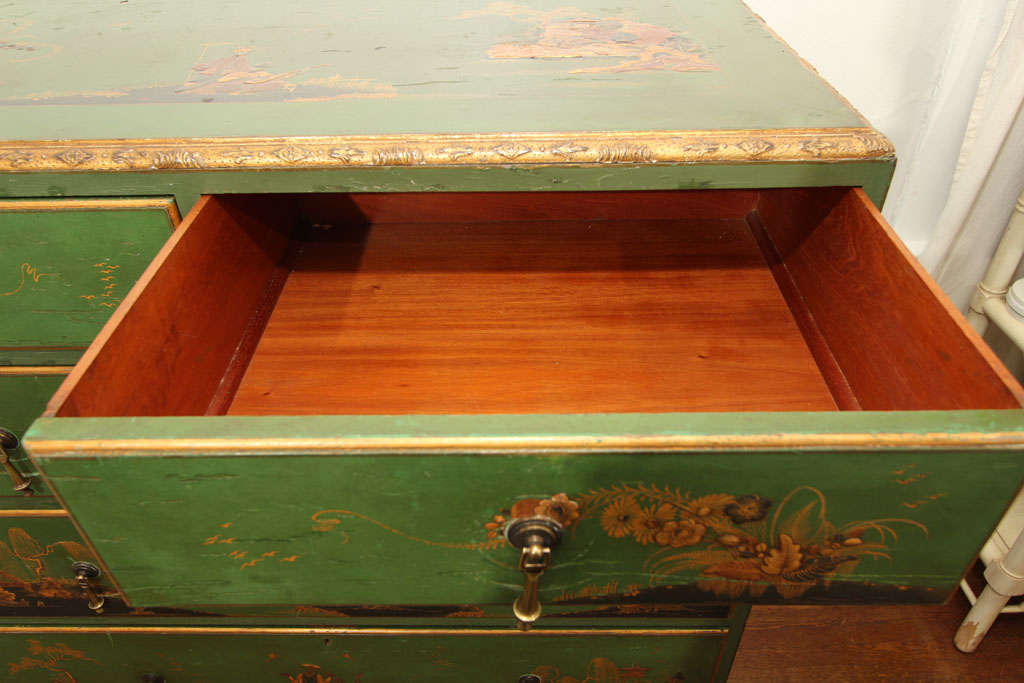 Late 19th century Chinoiserie Chest of Drawers/Commode 4