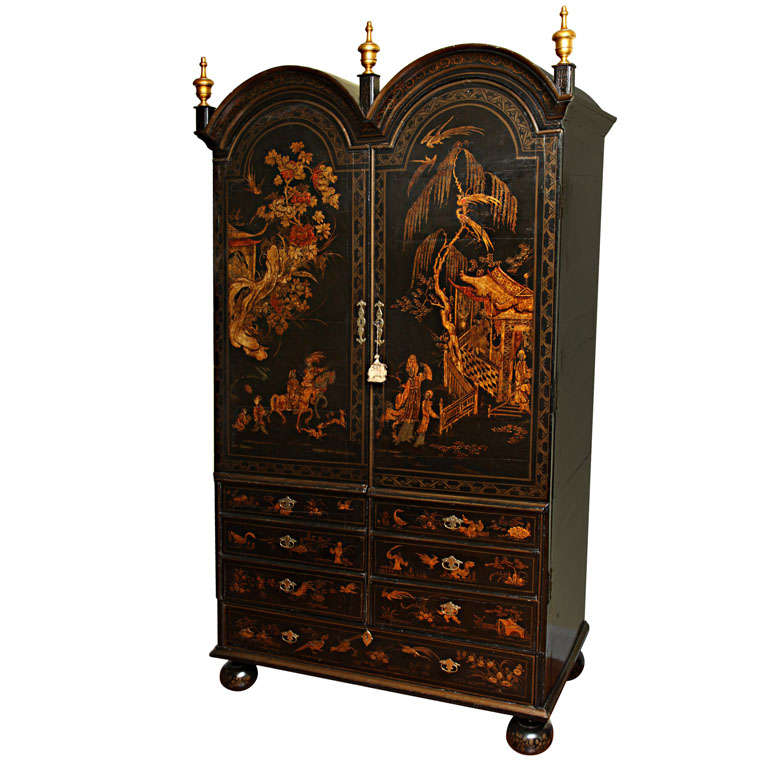Queen Anne Period Antique Japanned Wardrobe Cabinet. English, circa 1700 For Sale