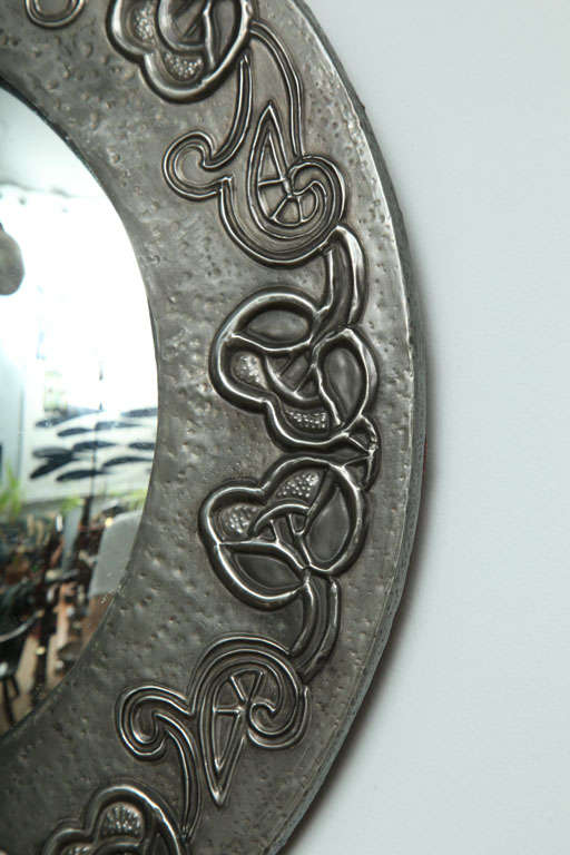 20th Century An English Arts & Crafts Hand-Hammered Pewter Round Mirror