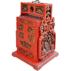 Fine Chinese Lacquered Food Storage Box of Impressive Size 10