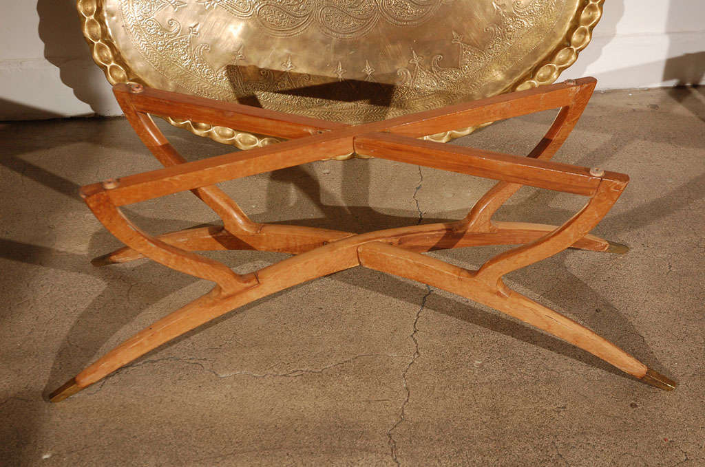 Brass Tray Table on Folding Spider Wooden Stand In Fair Condition In North Hollywood, CA