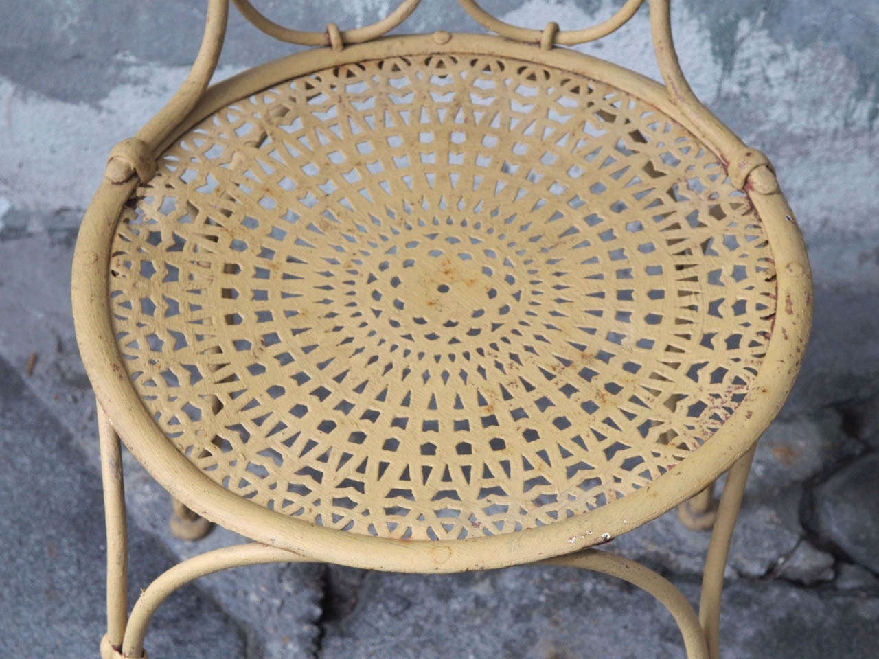 Six  Late 19th Century French Painted Garden Chairs In Good Condition In New Orleans, LA
