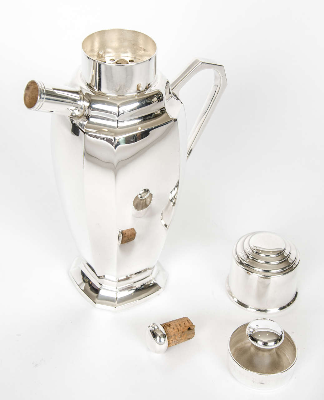 20th Century Silver Plate Cocktail Shaker In Excellent Condition For Sale In London, GB