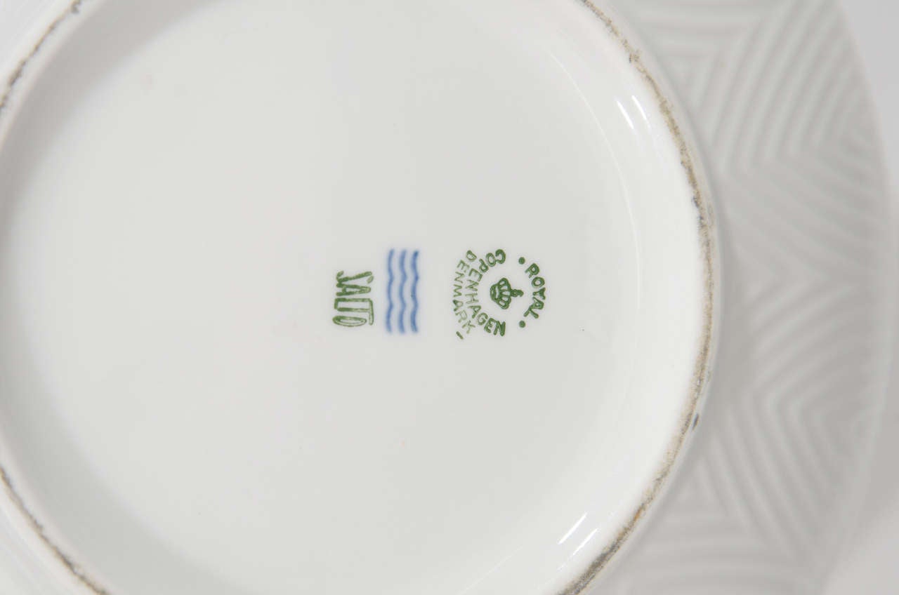 Ceramic Scandinavian Modern Pair of White Royal Copenhagen Bowls by Axel Salto