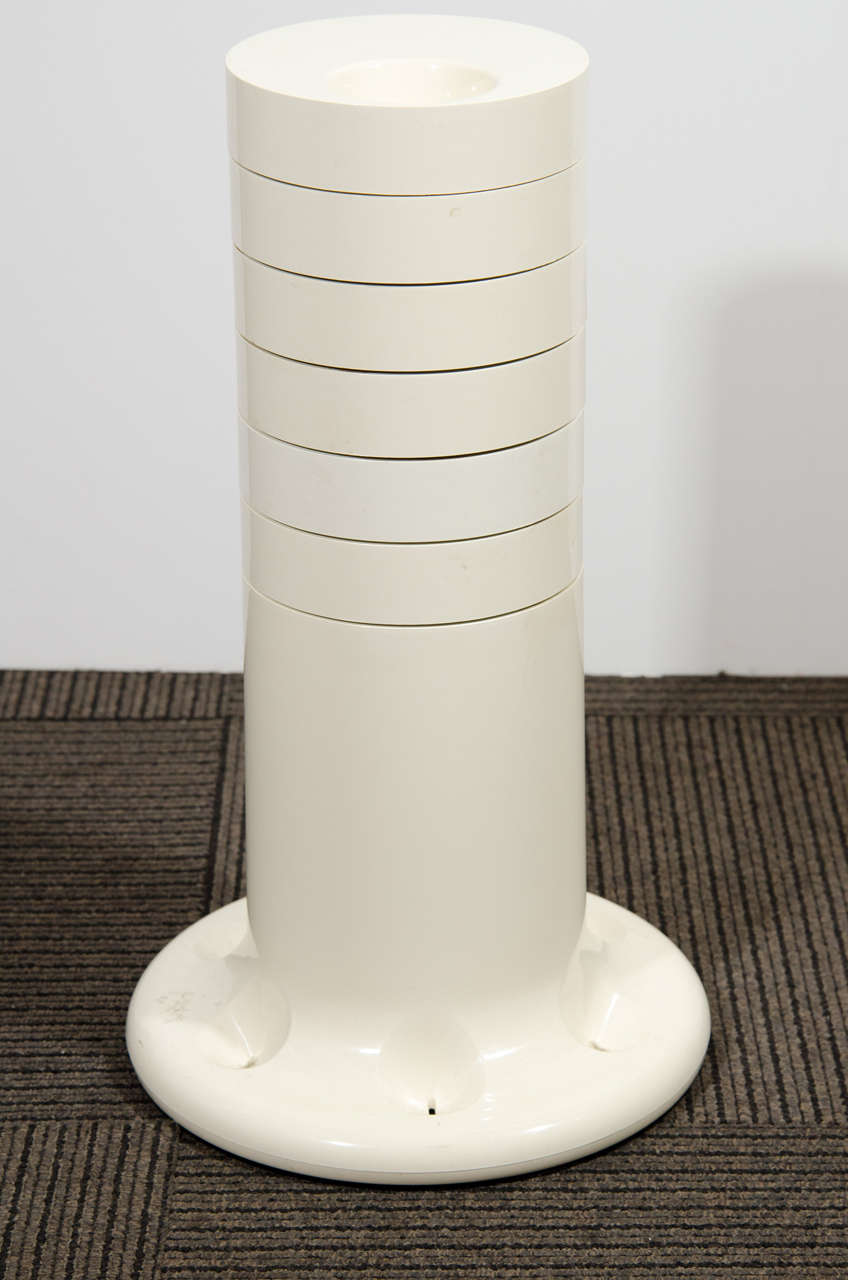 A Midcentury Pluvium Umbrella Stand by Giancarlo Piretti for Anonima Castelli In Good Condition For Sale In New York, NY